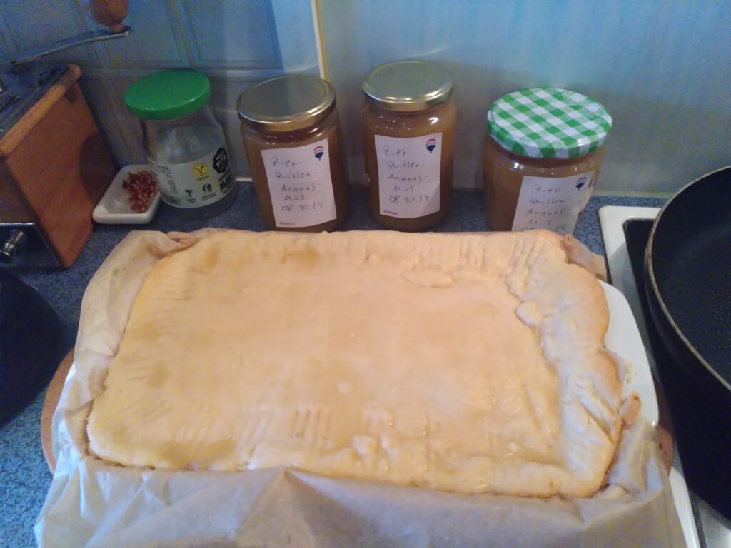 Startseite Glutenfreier gedeckter Apfel-kuchen